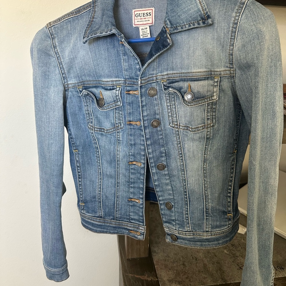 GUESS Classic Blue Denim Jacket
